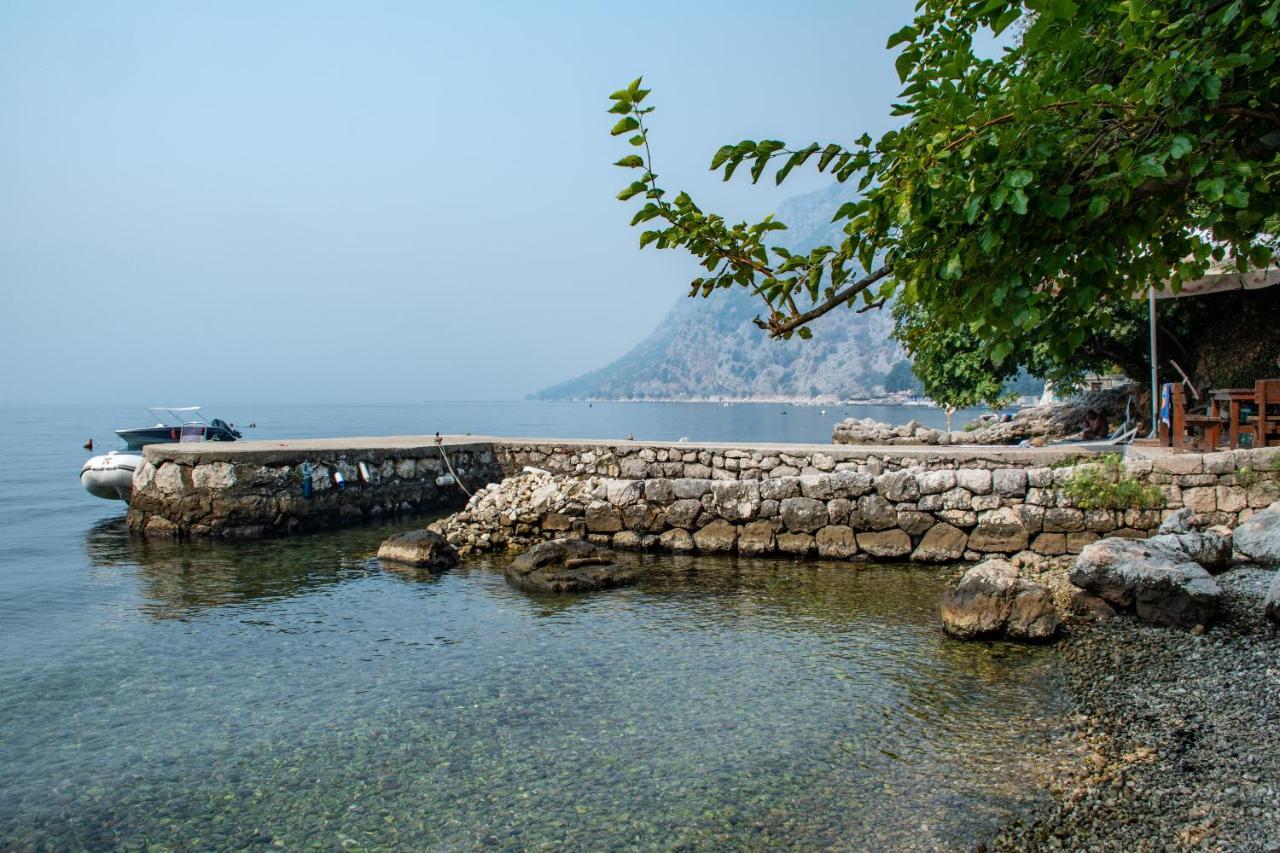 Apartmani Peko Kotor Exterior photo